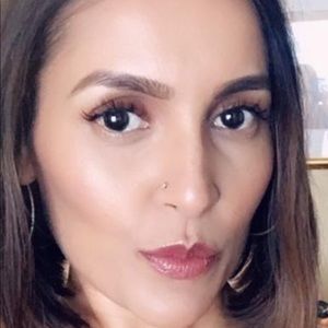 Meet your Posher, Kashmir